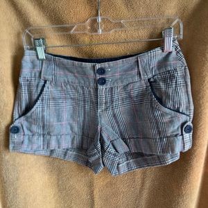 GUESS SHORTS